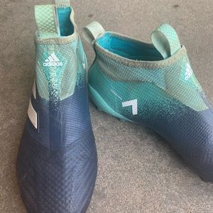 adidas soccer cleats without laces